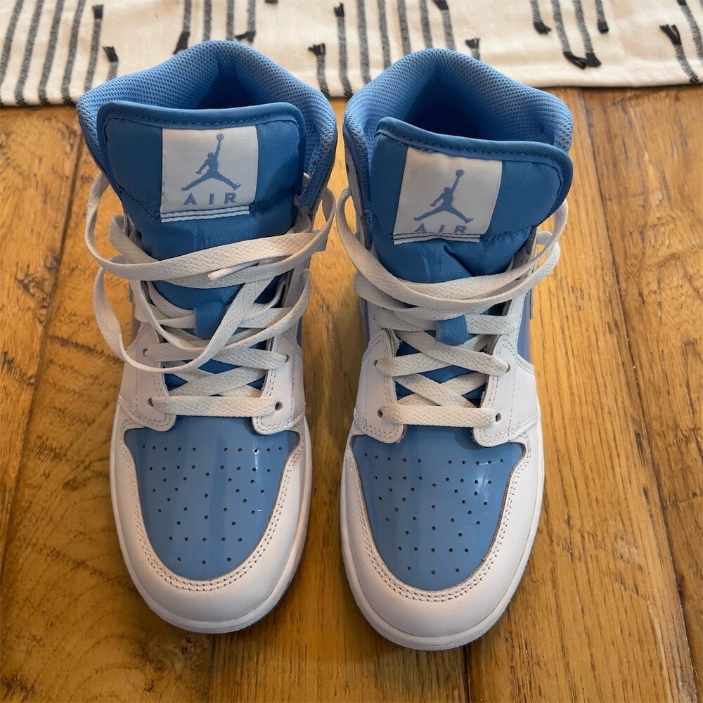 Air Jordan 1 Mid SE Men's Sneakers Legend Blue/White UNC Basketball